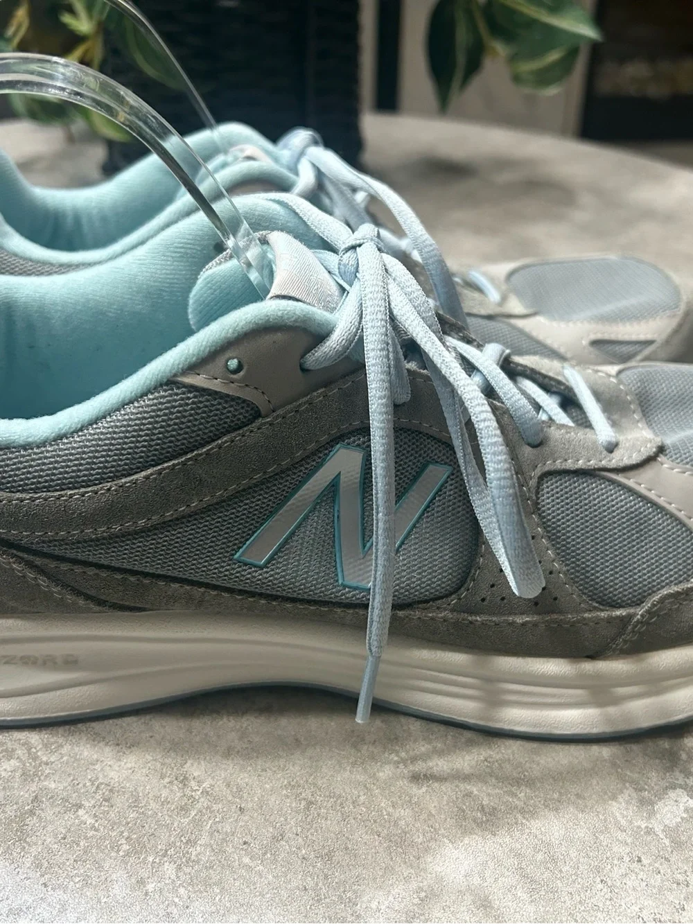 New Balance 877 V1 Women's Size 11 Grey & Light Blue Walking Sneakers Shoes